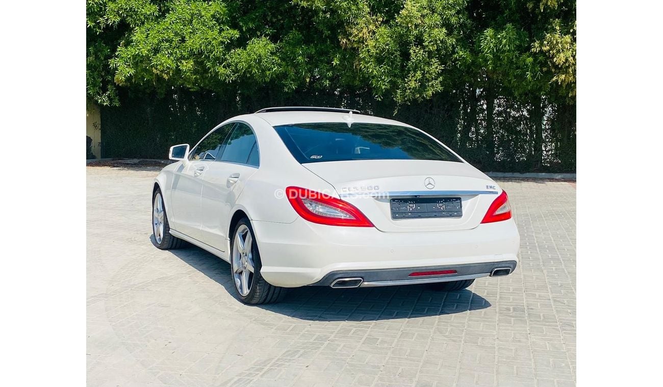 Mercedes-Benz CLS 500 Std 4.7L