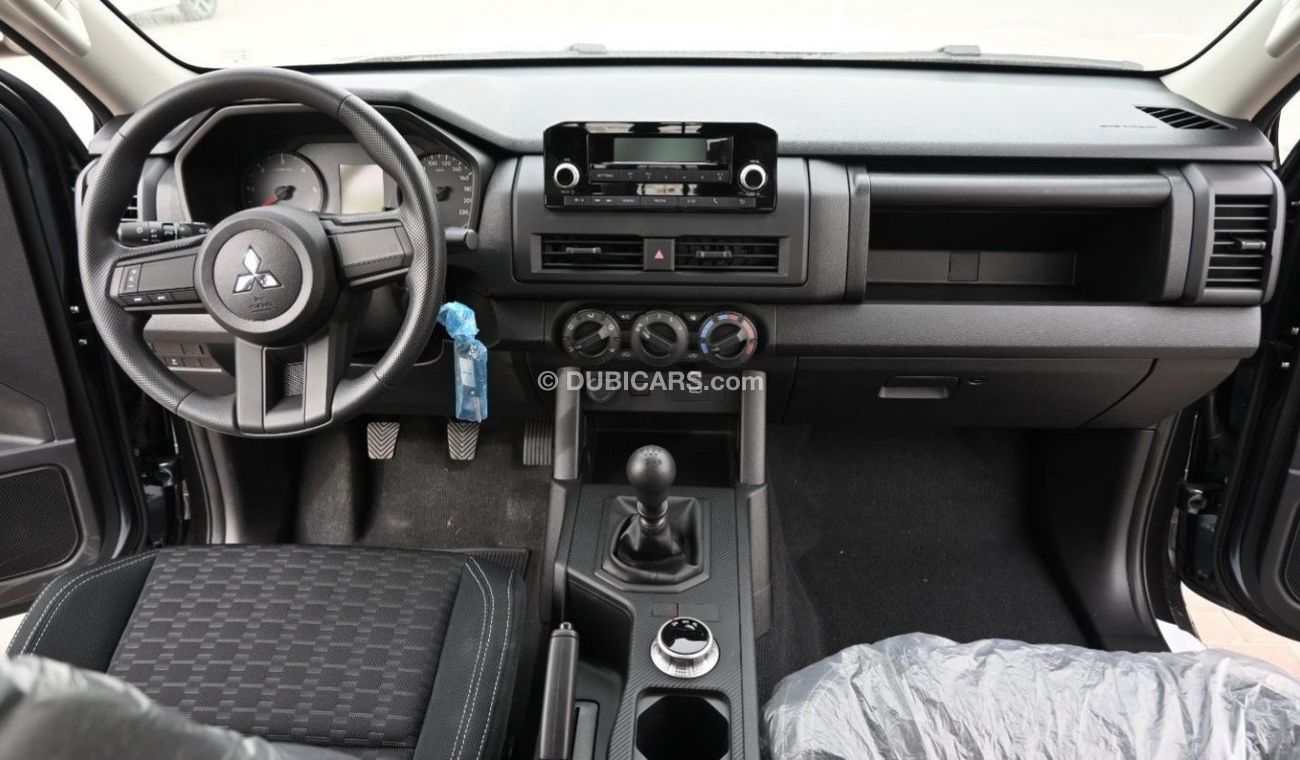 Mitsubishi L200 MITSUBISHI L200 2.4L DIESEL DCABIN 4X4 GLX 6MT HIGH LINE