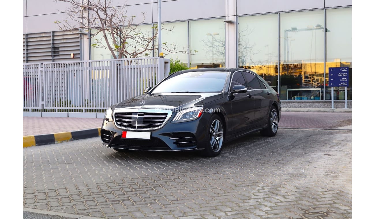 Mercedes-Benz S 560 Std 4.0L (463 HP) American Import