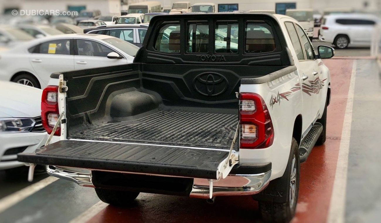 تويوتا هيلوكس Toyota Hilux 2.7L Petrol Automatic D/C 2024