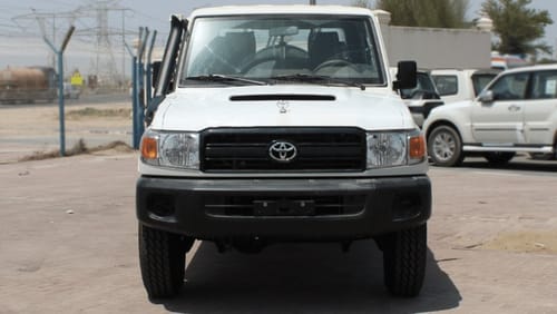 Toyota Land Cruiser Pick Up DC 70 4.5L D C DSL M T