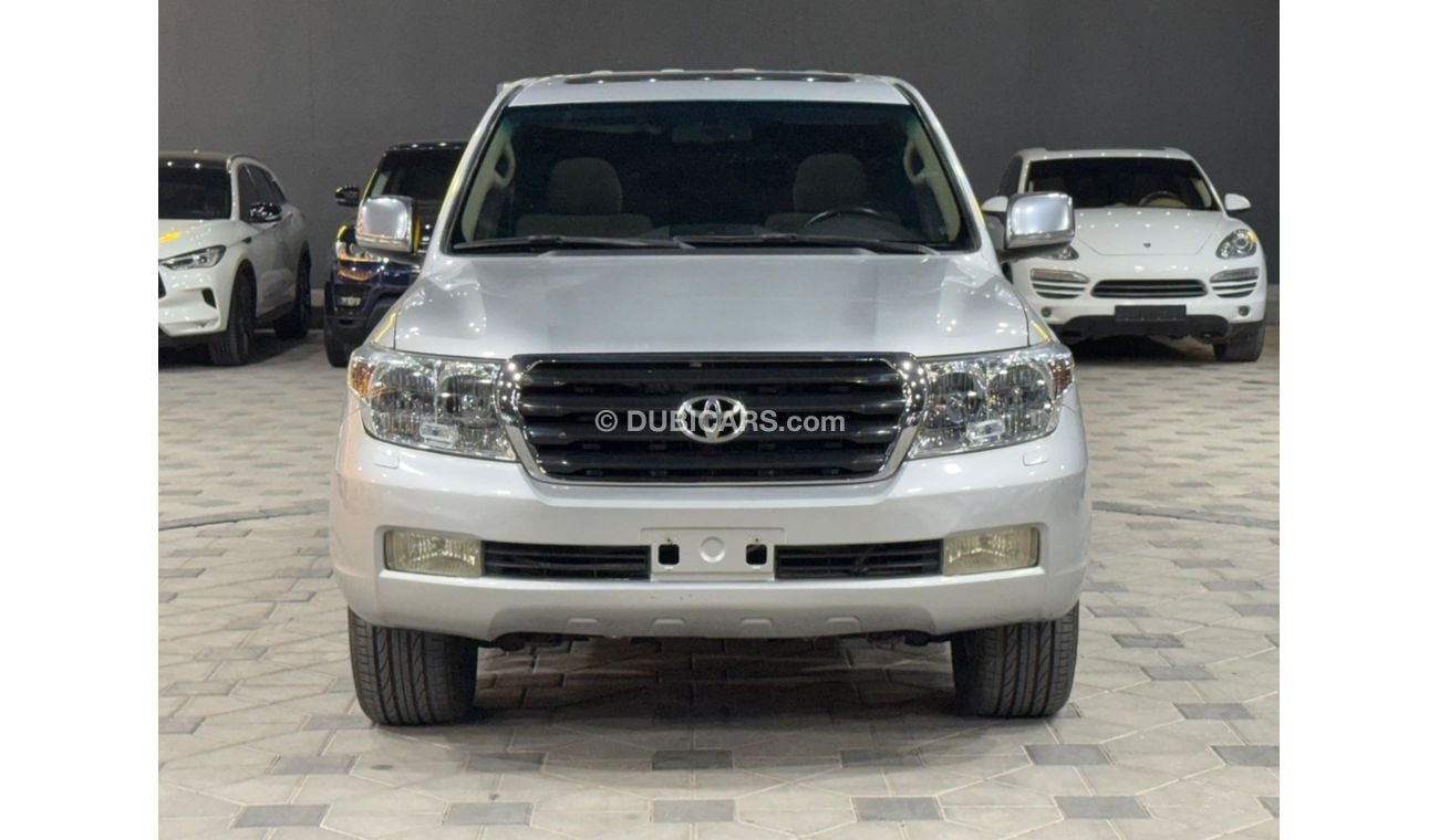 Toyota Land Cruiser GXR V8