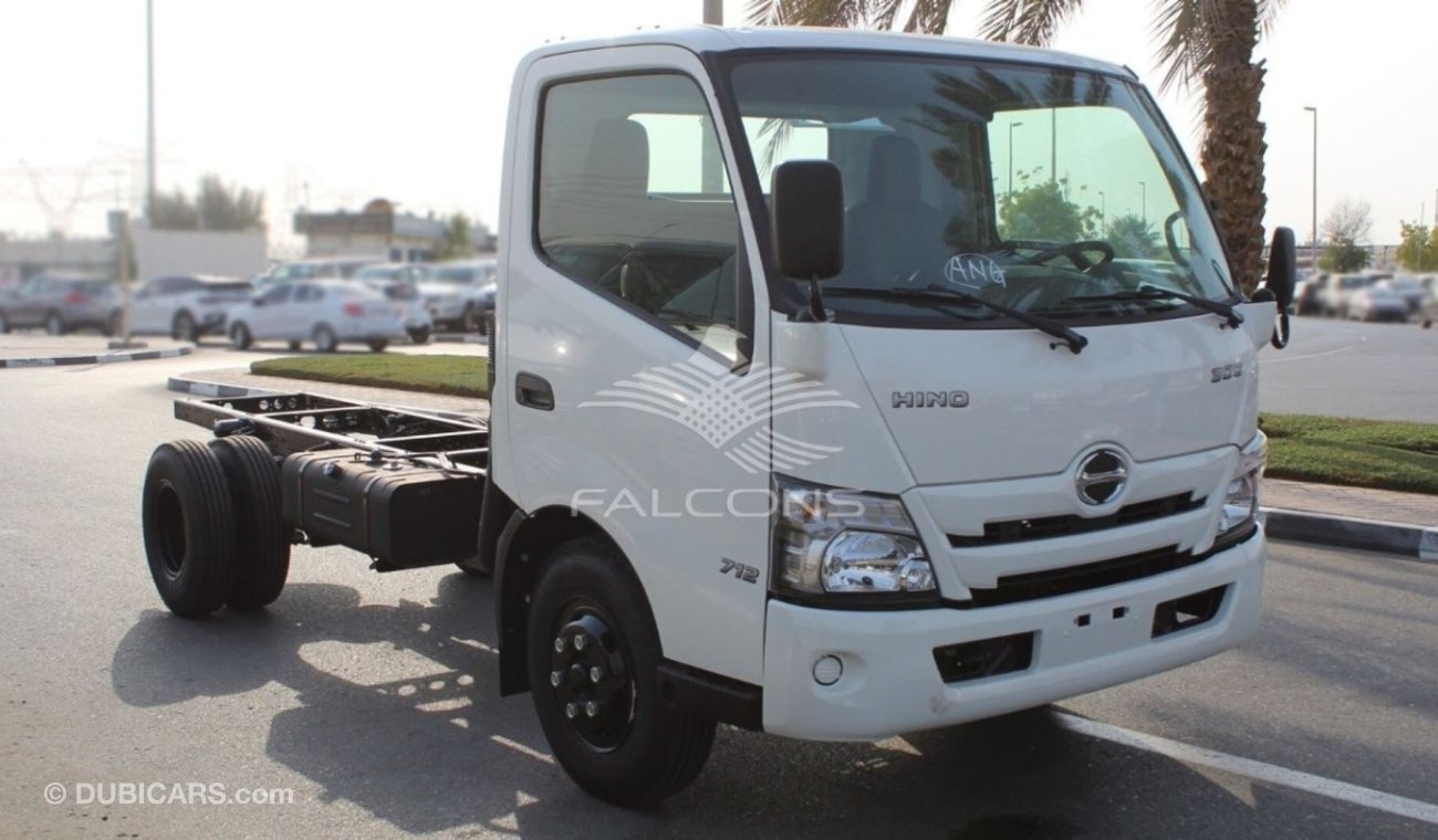 هينو 300 300 XZU 710L Diesel 6.5 Ton 300S Wide cab 4X2 [EXPORT]