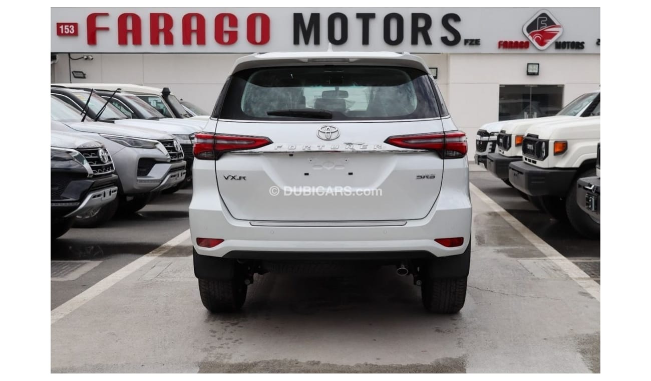 تويوتا فورتونر 2024 TOYOTA FORTUNER VXR 2.8 DIESEL 4X4 **التصدير فقط خارج الخليج***EXPORT ONLY