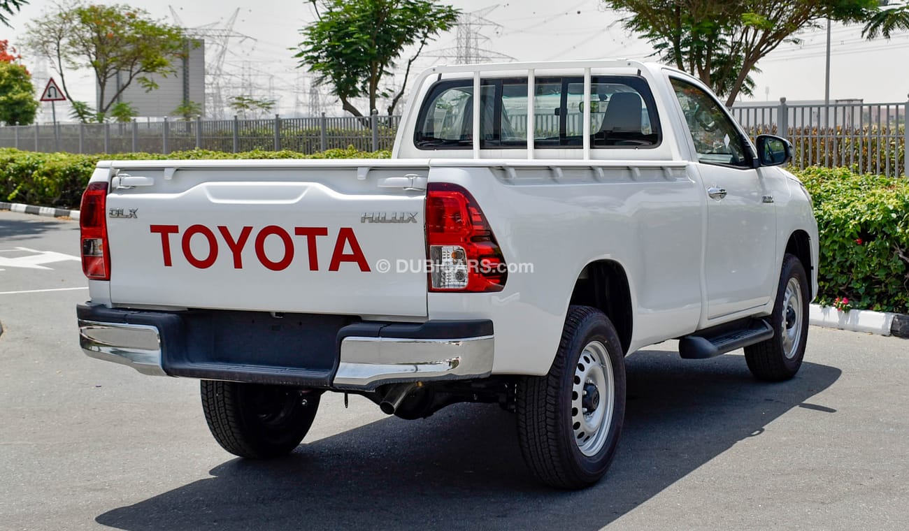 Toyota Hilux DLX