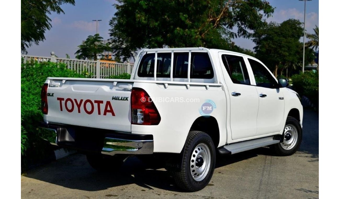 تويوتا هيلوكس Double Cab DLX-G 2.7L Petrol 4WD Automatic