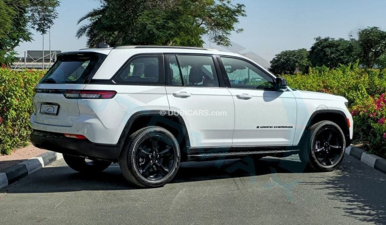 Jeep Grand Cherokee Altitude V6 3.6L ,  2024 GCC , 0Km , With 3 Years or 60 K Km Warranty At Al Futtaim T.E