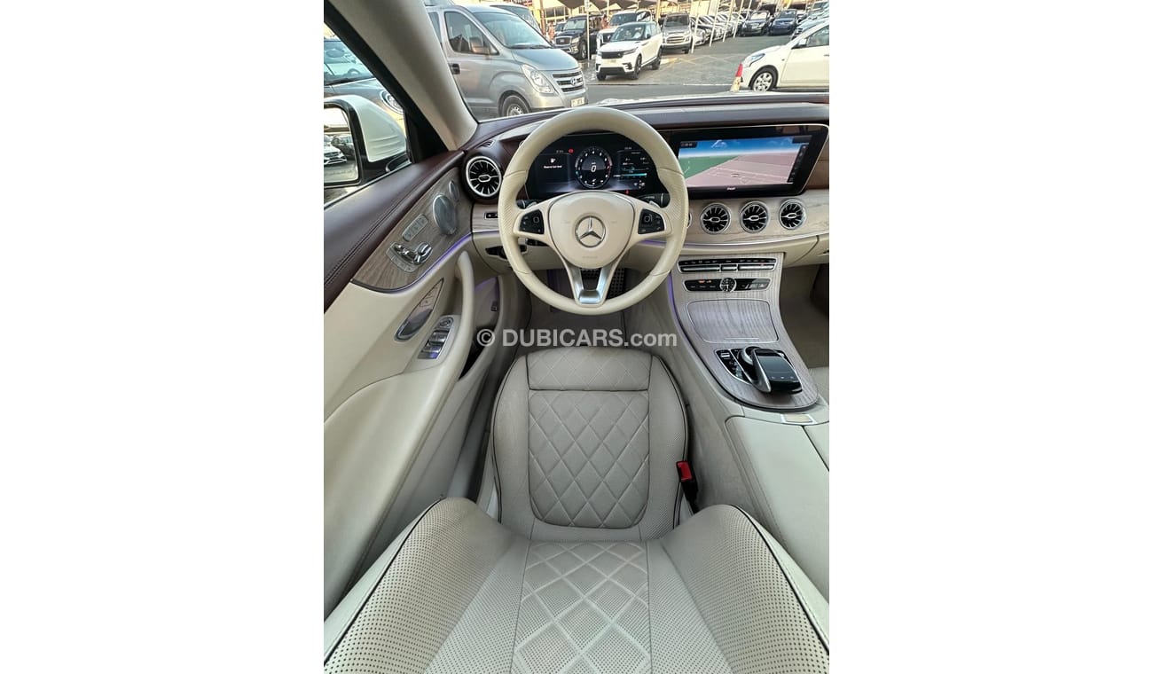 مرسيدس بنز E450 كوبيه AMG Mercedes E 400_GCC_2017_Excellent Condition _Full option