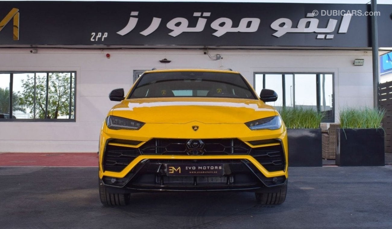 New Lamborghini Urus *Style package *Parking Assistance *Lamborghini ANIMA  *Yellow calipers *Advanced 3D Audio System *Am 2022 for sale in Dubai -  590936