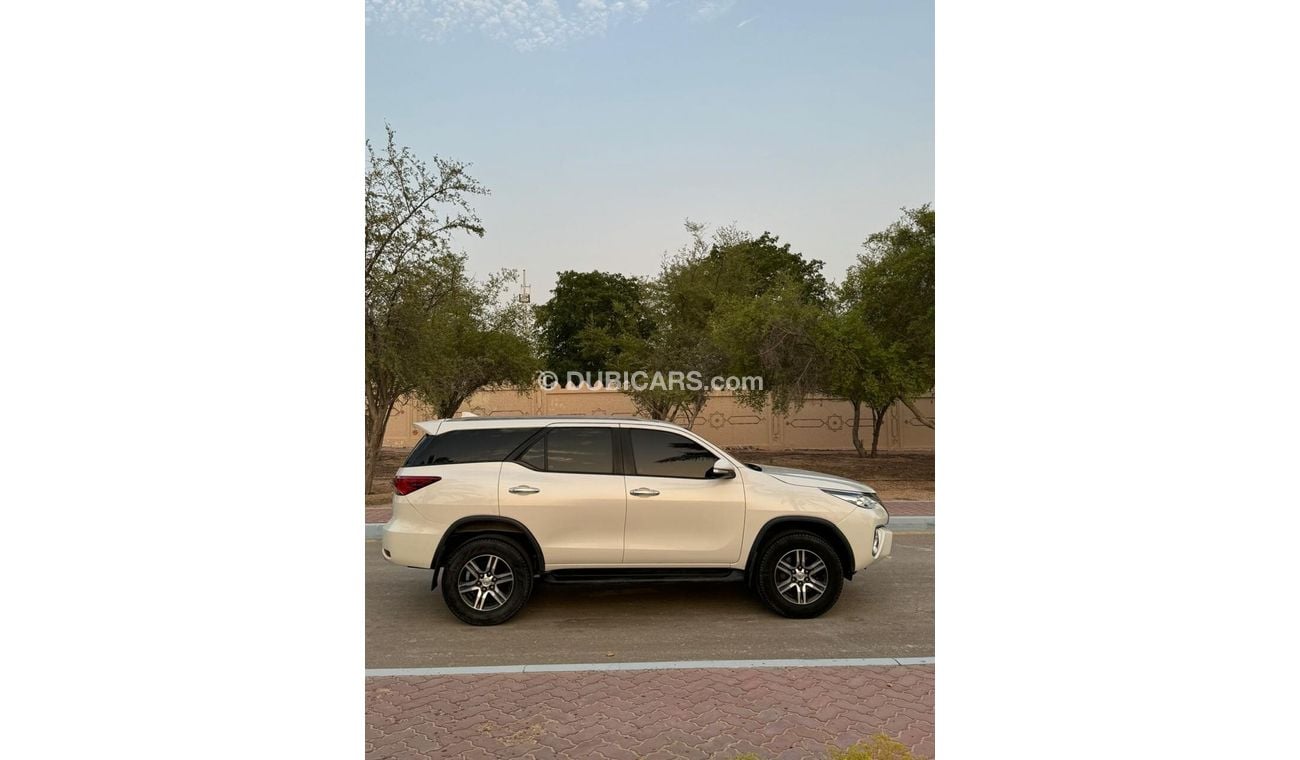 Toyota Fortuner 2.7L EXR