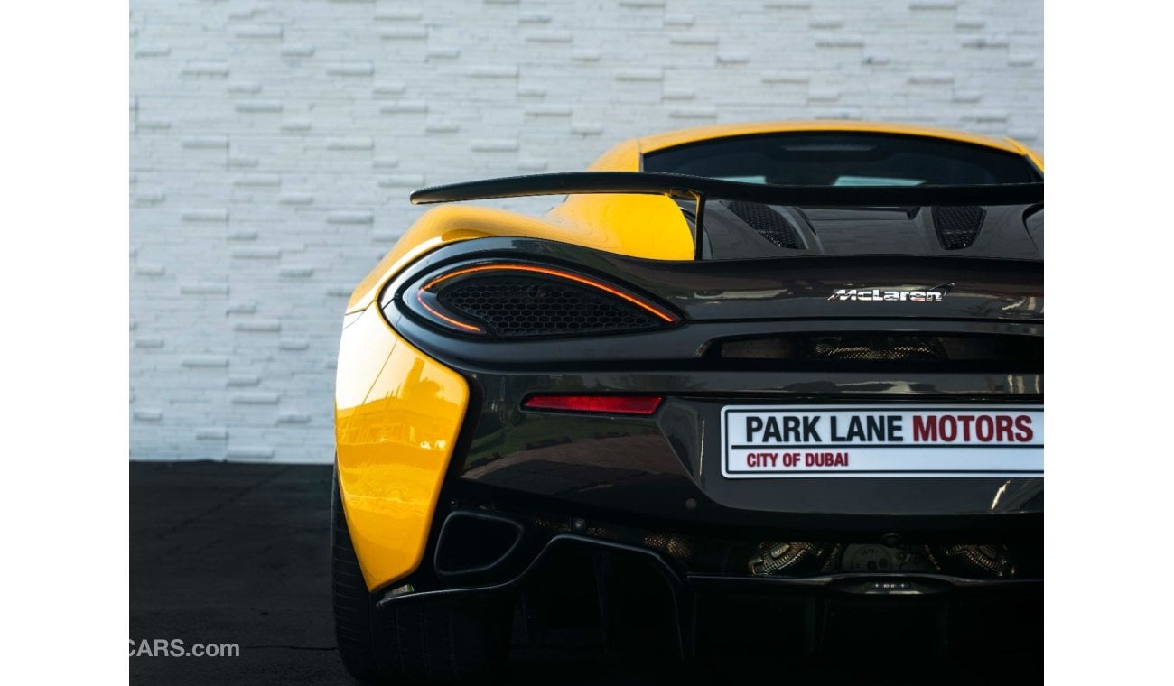 McLaren 570S AED 13,933 PM • 570 S CARBON PACKAGE • ONLY 52,000 KMS • FREE SERVICES UNTIL 02/2025