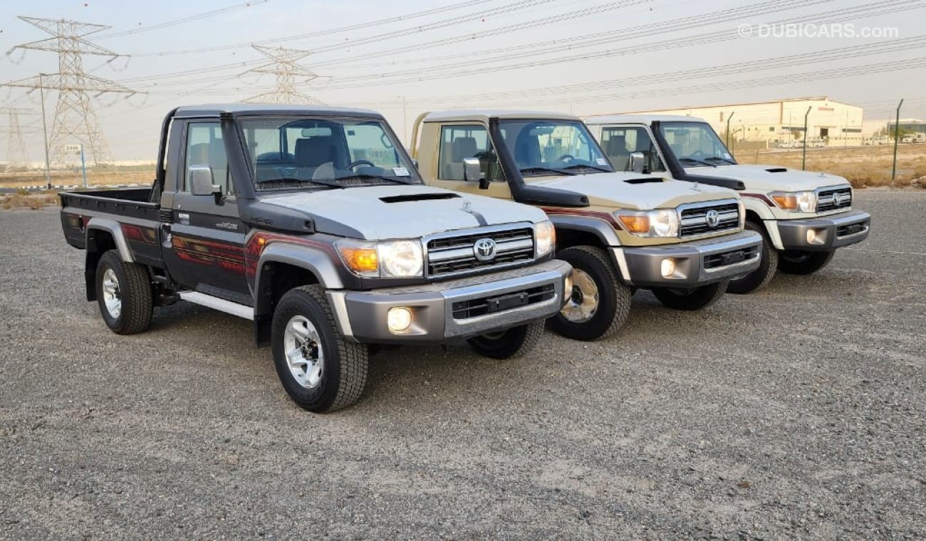 Toyota Land Cruiser Pickup, LC79 V8 4.5L Diesel