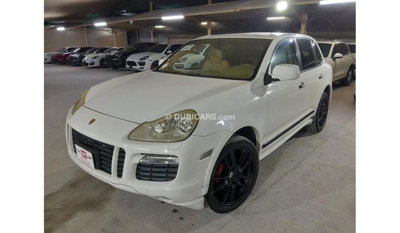 Porsche Cayenne PORSCHE CAYENNE GTS 4.8L 2008 WITH SUNROOF, BOSE SOUND SYSTEM, AND MORE..