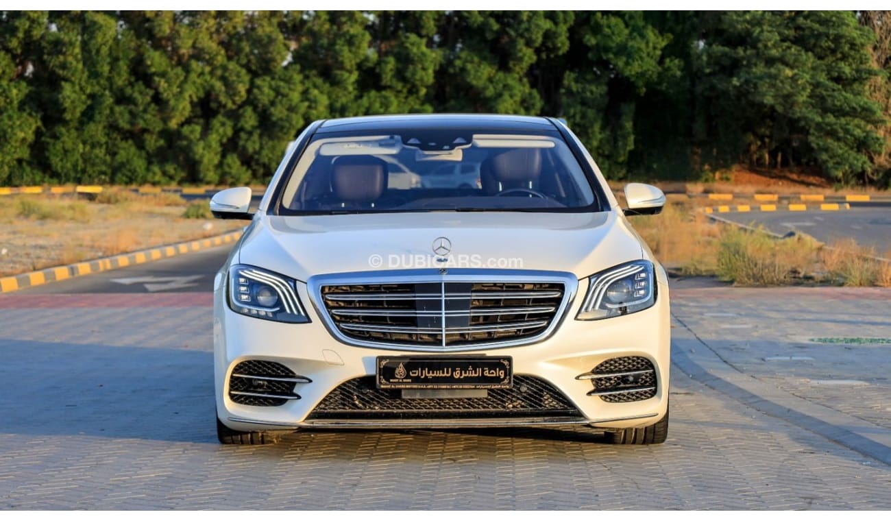 Mercedes-Benz S 560 Std 4.0L (463 HP)