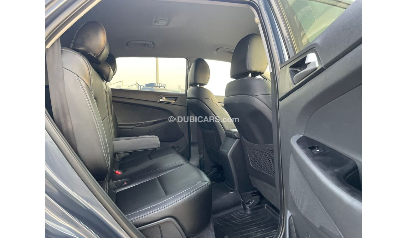 هيونداي توسون 2019 Hyundai Tucson SEL GDi With Lane Assist - 2.0L V4 - AWD 4x4 - Leather Seats - 93,500 Mileage