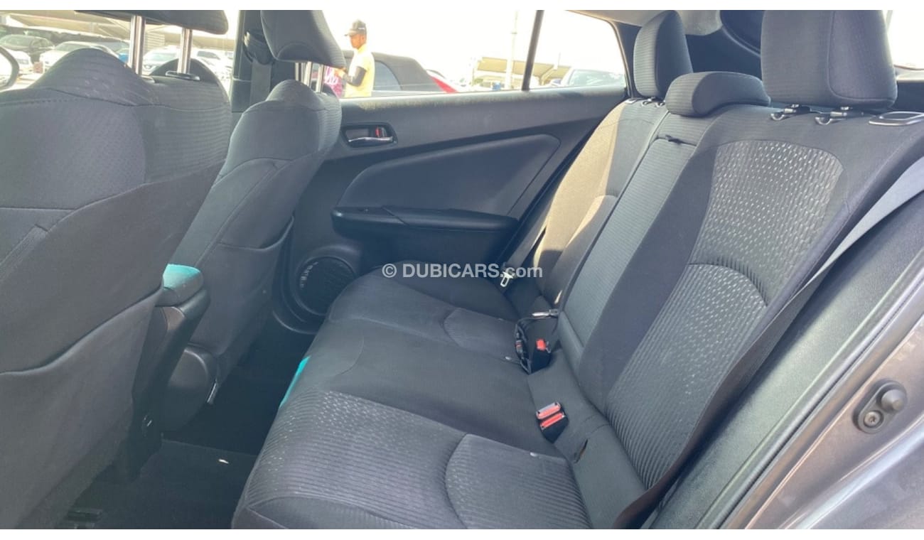 Used Toyota Prius Hybrid 2018 for sale in Sharjah - 675028