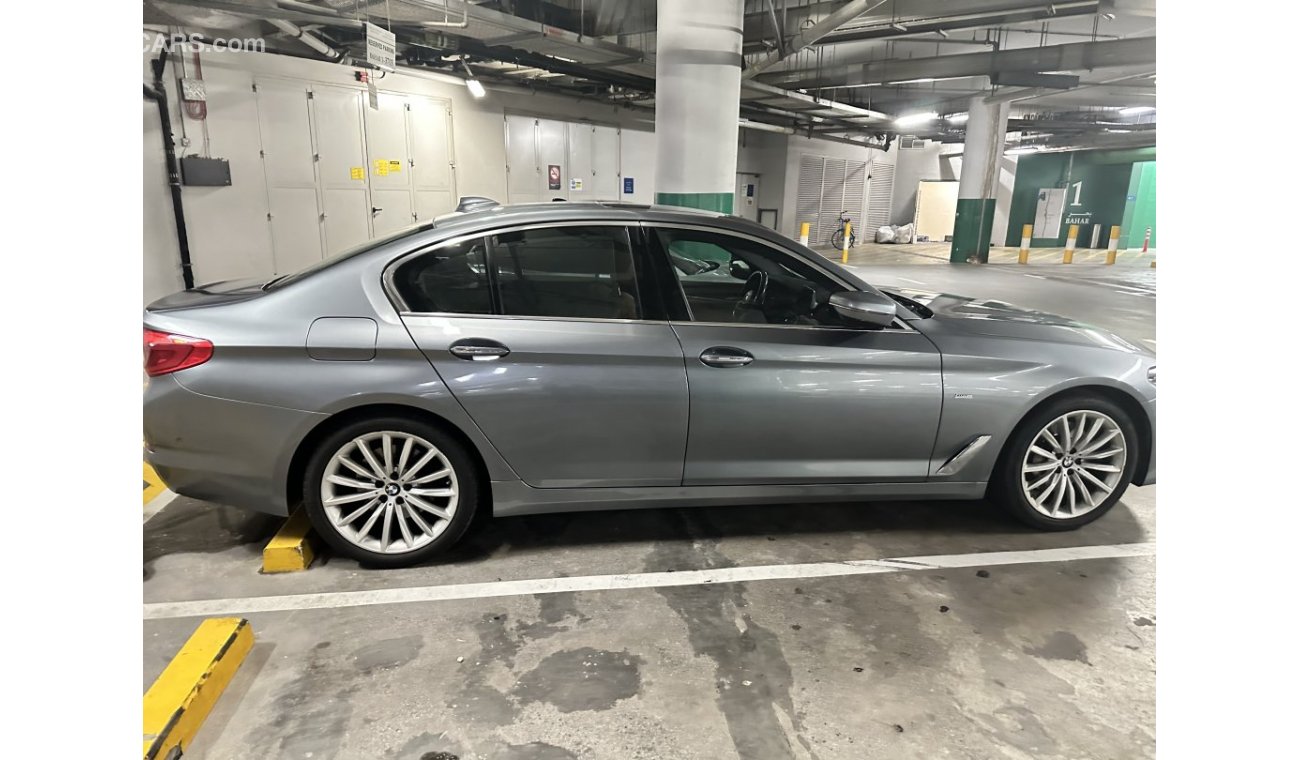 BMW 530i Luxury Line M Kit