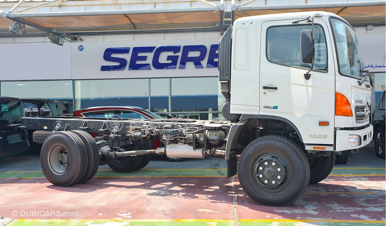 هينو 500 Hino 500 - 7, 10, 13.5, TON 4x2  21 TON 6x4 & 8 TON 4x4 AVAILABLE