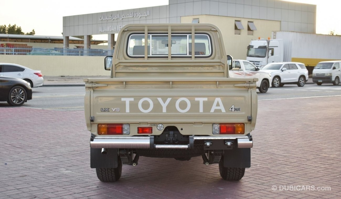 تويوتا لاند كروزر بيك آب LC79 Pickup 4.0L A/T Petrol 2024 Model Full Option