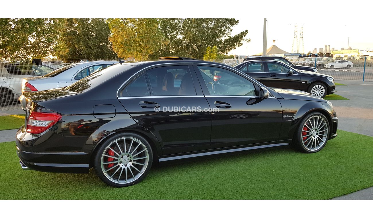 Mercedes-Benz C 63 AMG Japan imported - Very clean car free accident 46000 km only