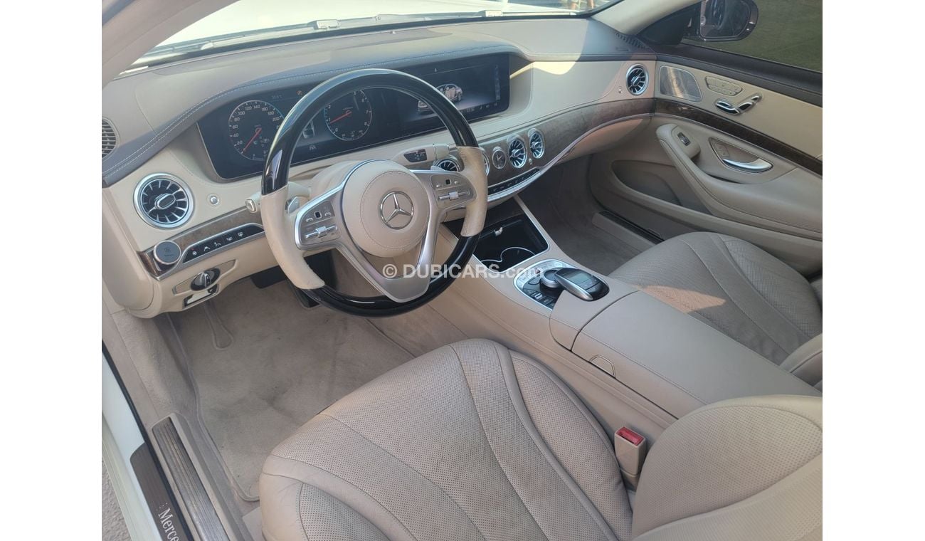 مرسيدس بنز S 550