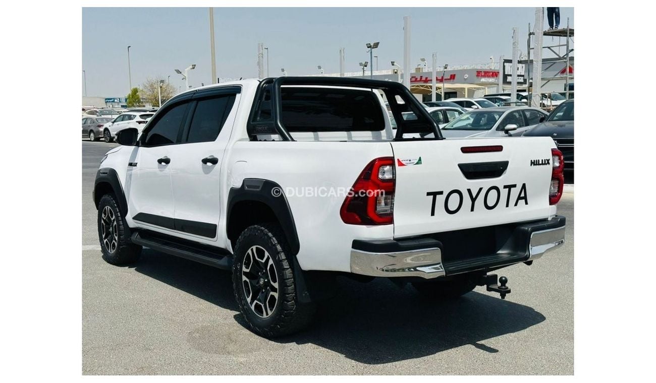 Toyota Hilux 2016 SPORTS 4x4 |2021 SHAPE| 2.8L DIESEL AT |LEATHER & ELECTRIC SEATS| [DIGITAL AC & PUSH START]