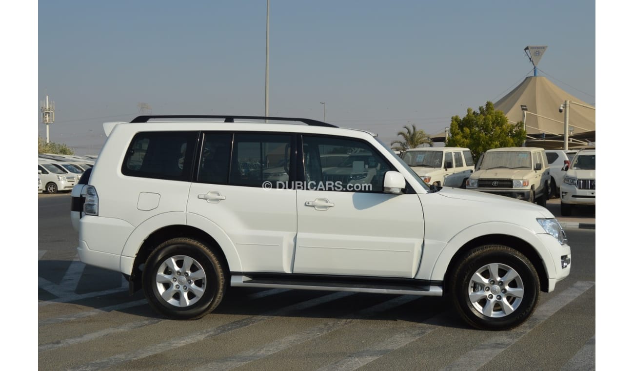 Mitsubishi Pajero Full option leather seats right hand drive