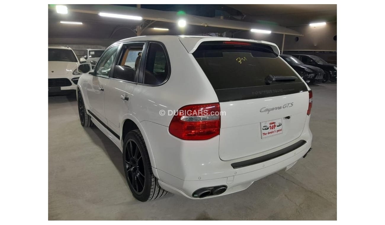 بورش كايان PORSCHE CAYENNE GTS 4.8L 2008 WITH SUNROOF, BOSE SOUND SYSTEM, AND MORE..