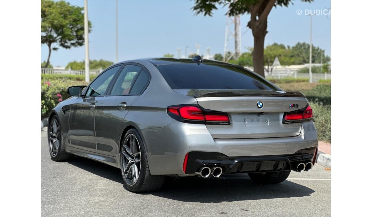 بي أم دبليو M5 Competition 4.4L (617 HP) BMW M5 Competition Carbon Fiber Edition / GCC / 2021 / Perfect Condition /