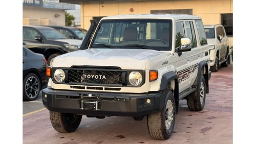 Toyota Land Cruiser Hard Top TOYOTA LAND CRUISER (70 SERIES) (GRJ76) 4.0L SUV 4WD 2024