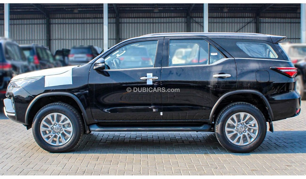 Toyota Fortuner TOYOTA FORTUNER 2.8L COMFORT TURBO ABS 3X AIRBAGS AT