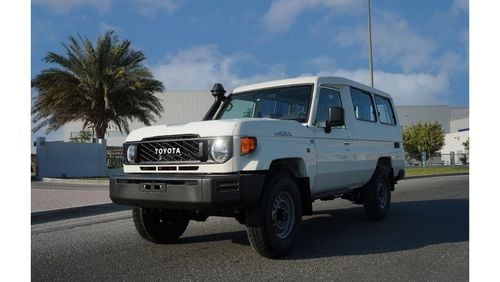 Toyota Land Cruiser Hard Top New Toyota Land Cruiser Hard Top White Model 2025 Petrol 4.0L Petrol Only