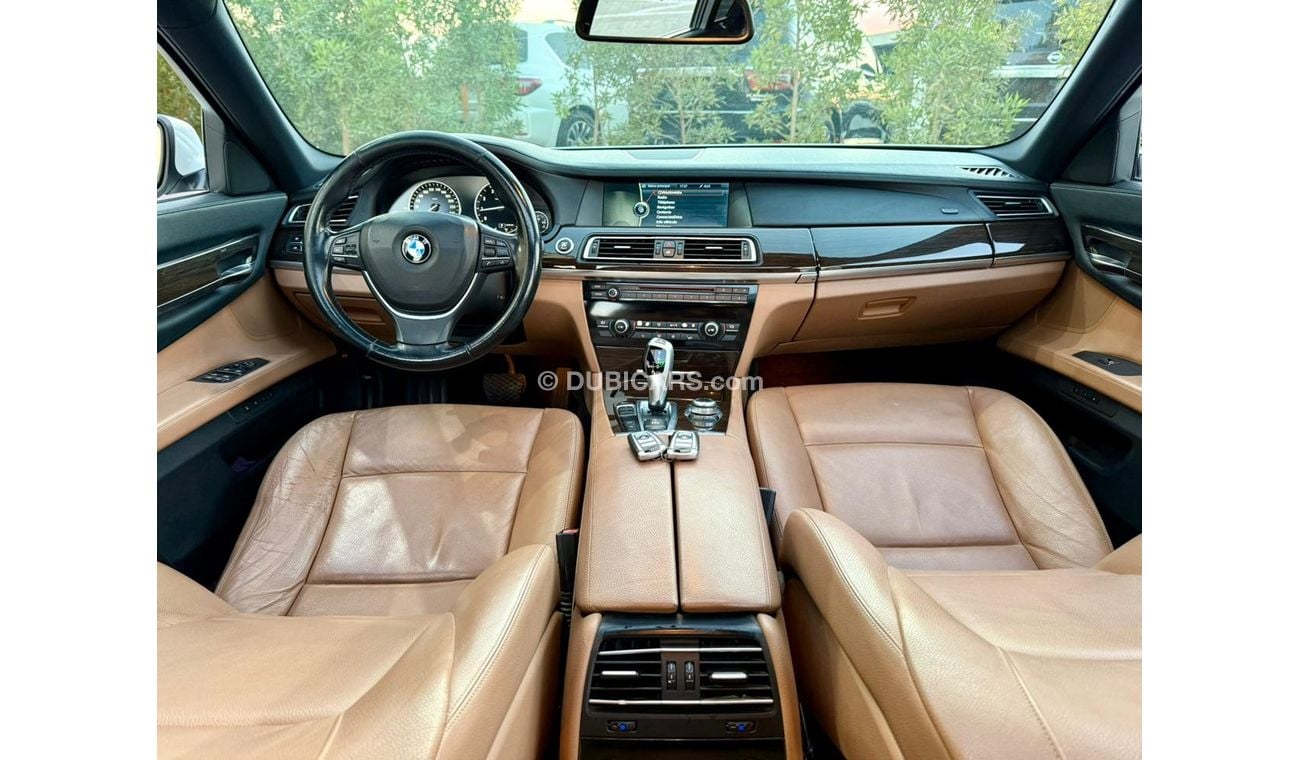 BMW 740Li Exclusive 3.0L