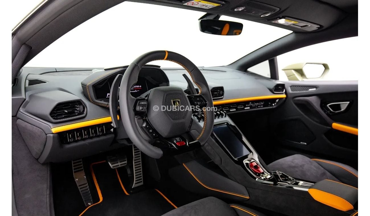 Lamborghini Huracan Sterrato - GCC Spec