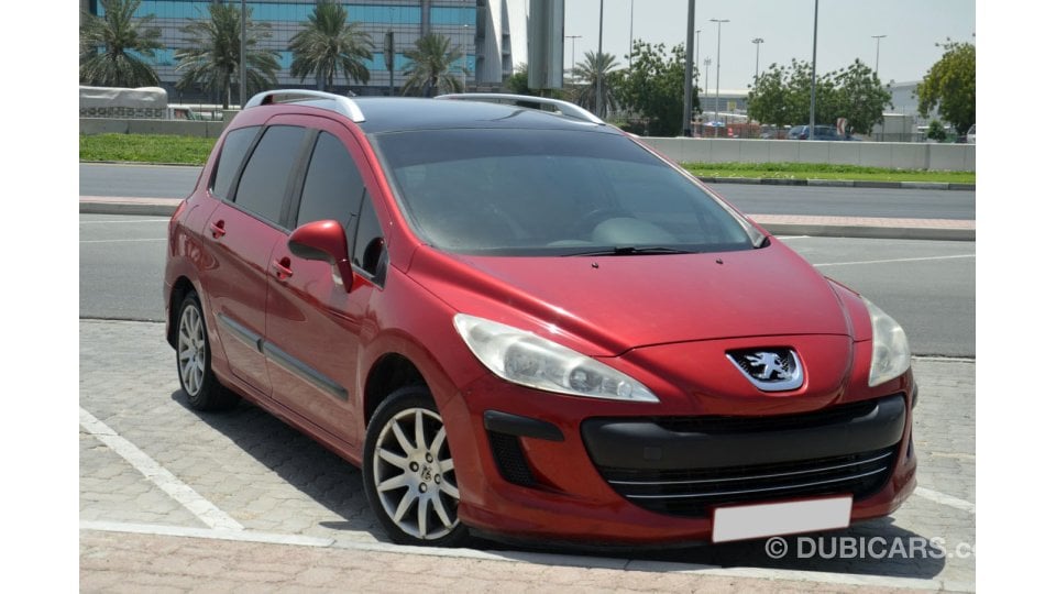 Peugeot 308 SW Panoramic Roof Excellent Condition for sale: AED 11,500