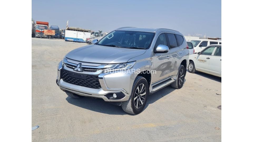 Used Mitsubishi Montero Full Option Clean Car 2017 For Sale In Dubai ...