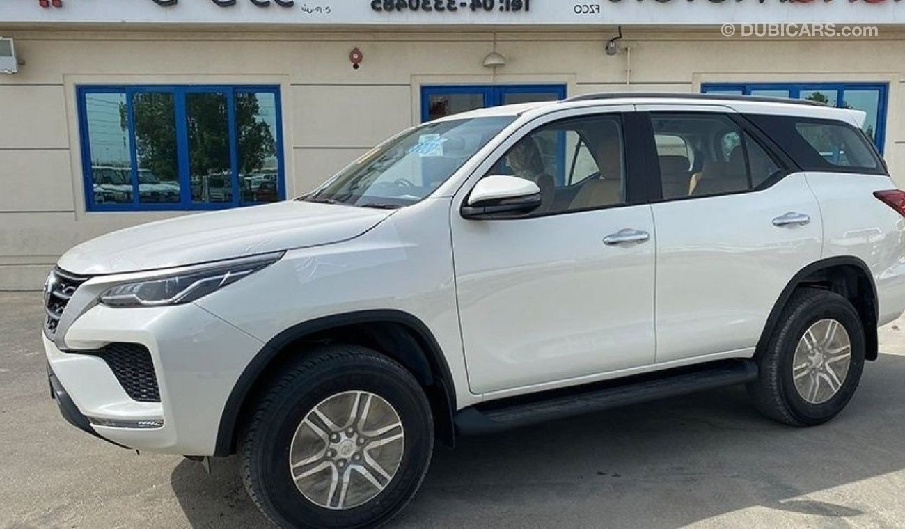 Toyota Fortuner GX1 2.7L 4WD