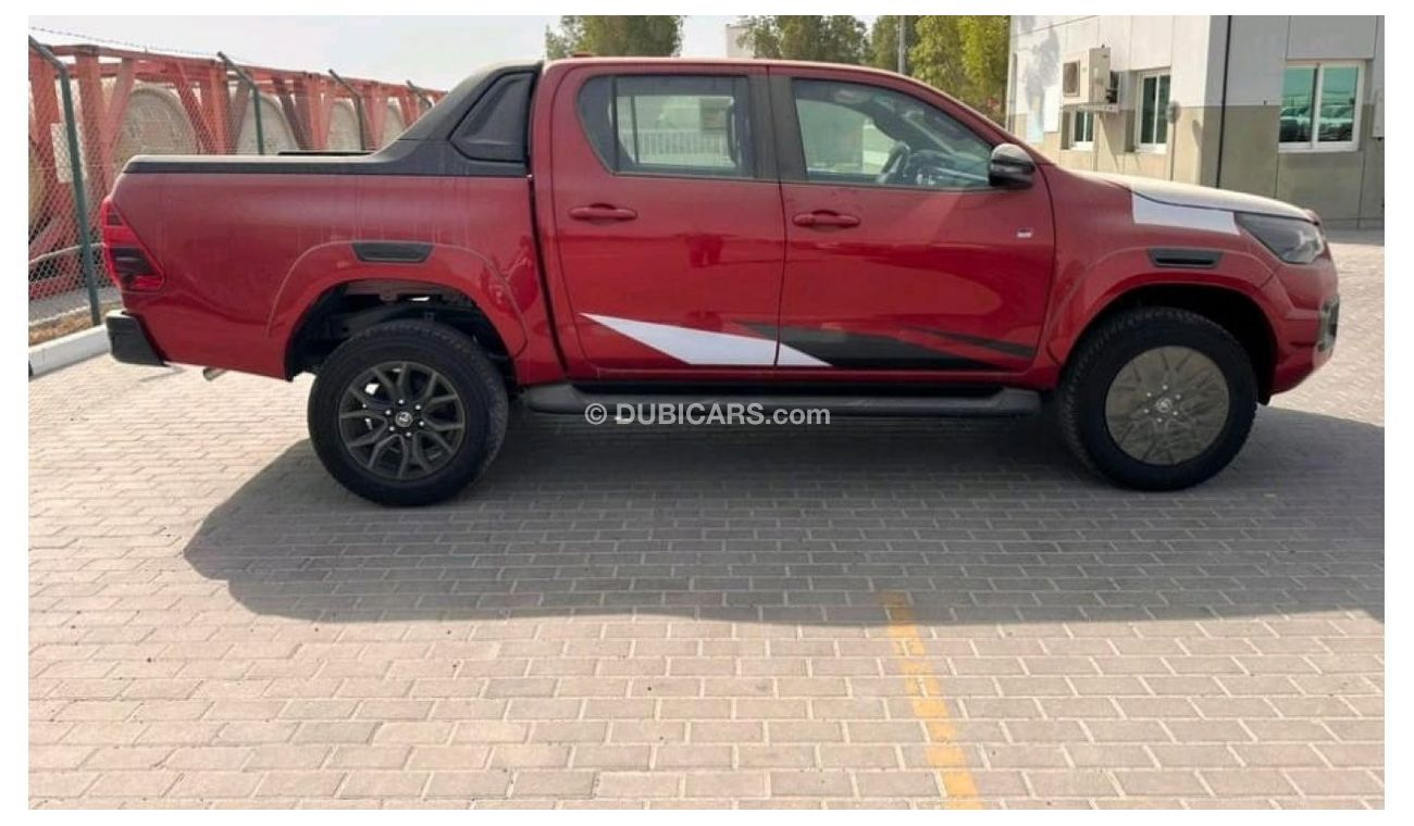 تويوتا هيلوكس TOYOTA HILUX 2.8L DSL GR SPORT A/T