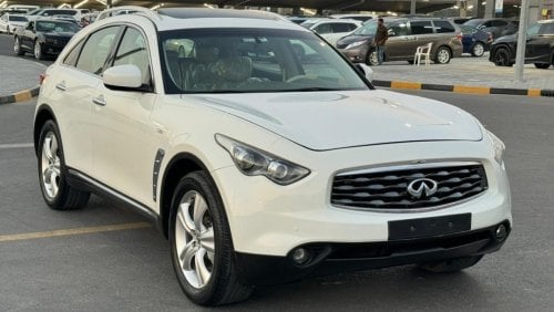 Infiniti FX35 Very good condition inside and outside