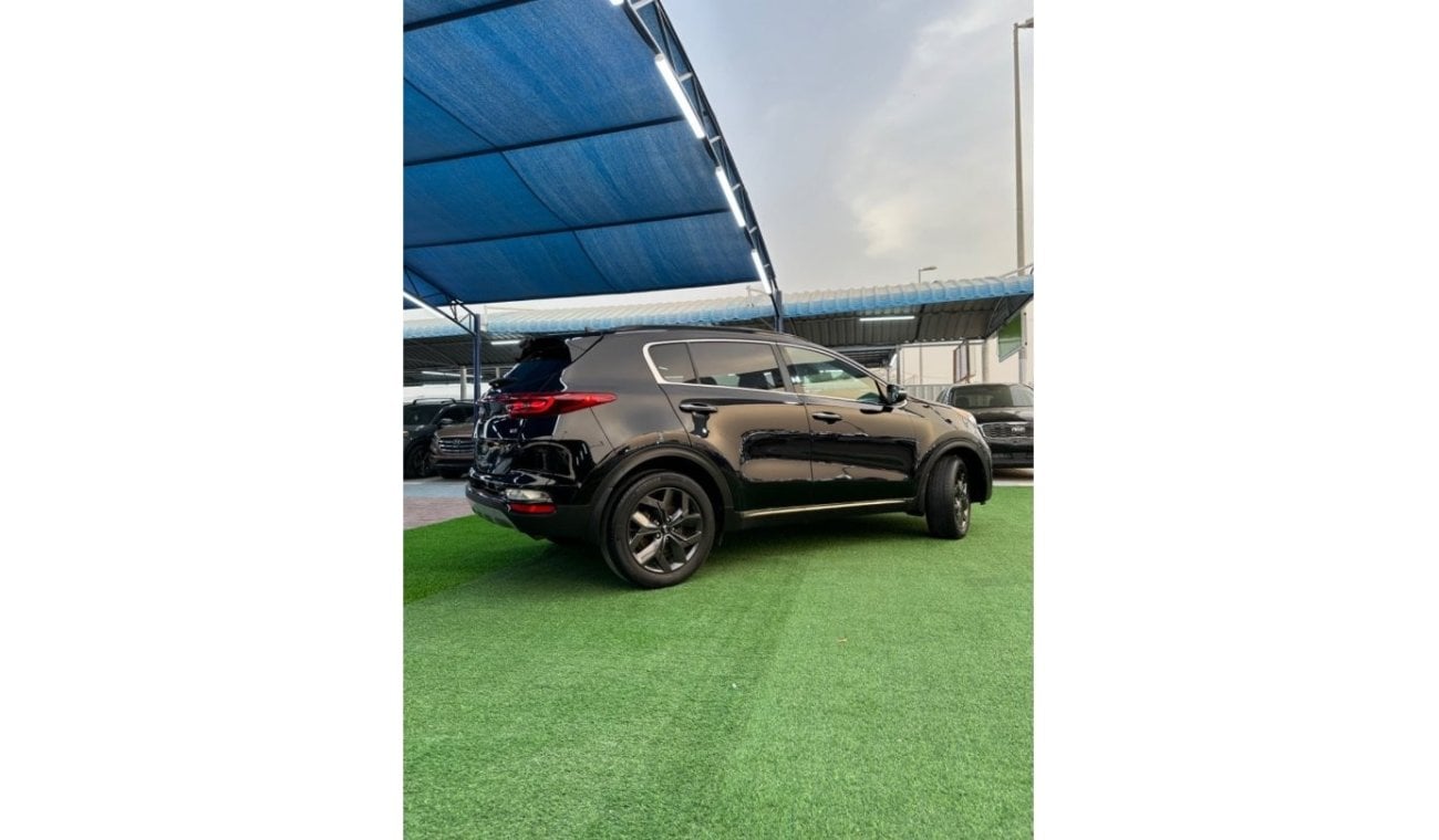 Kia Sportage EX Top Kia Sportage 2021 года с объёмом двигателя 2.4 на панораме беспроводная зарядка бесключевой д