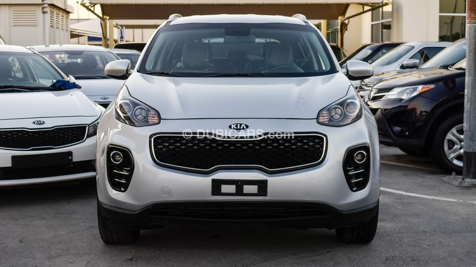 Used Kia Sportage AWD 2017 for sale in Dubai - 301171