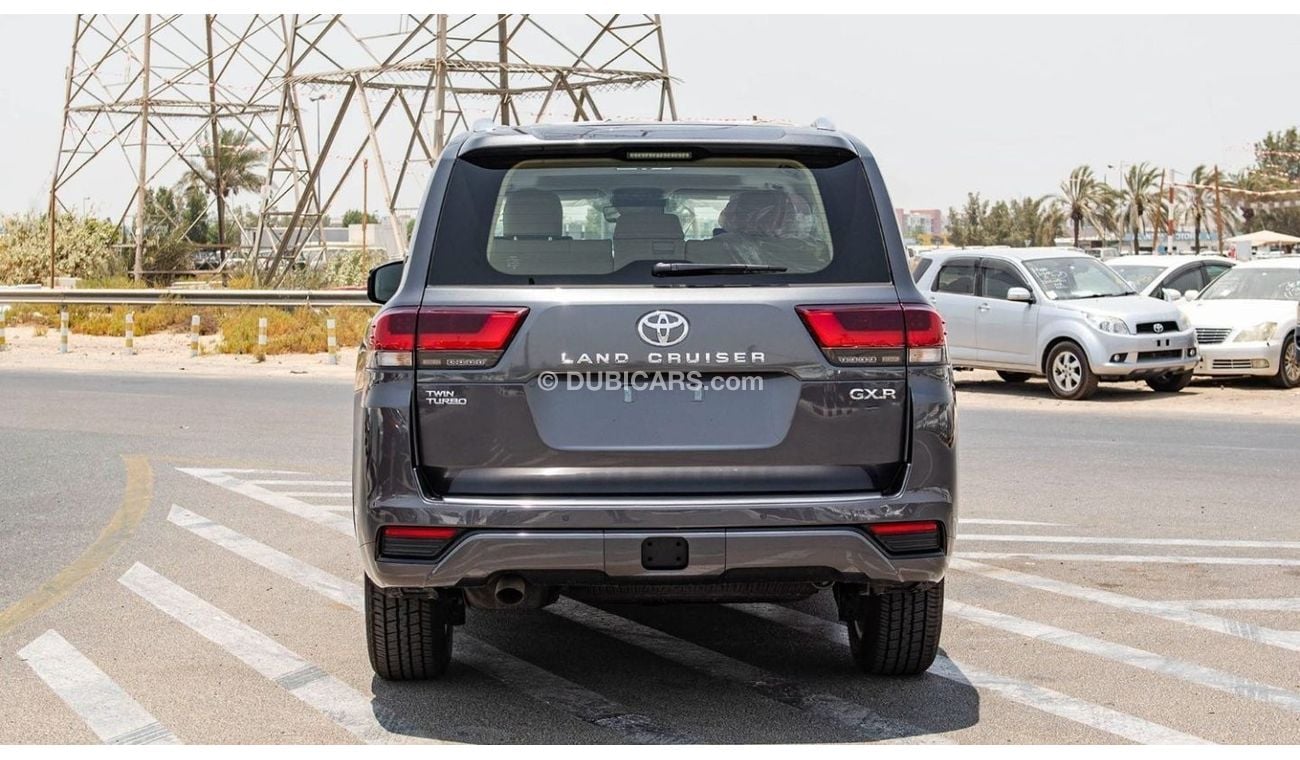 تويوتا لاند كروزر Toyota Land Cruiser GXR 3.5P AT MY2024 – Grey