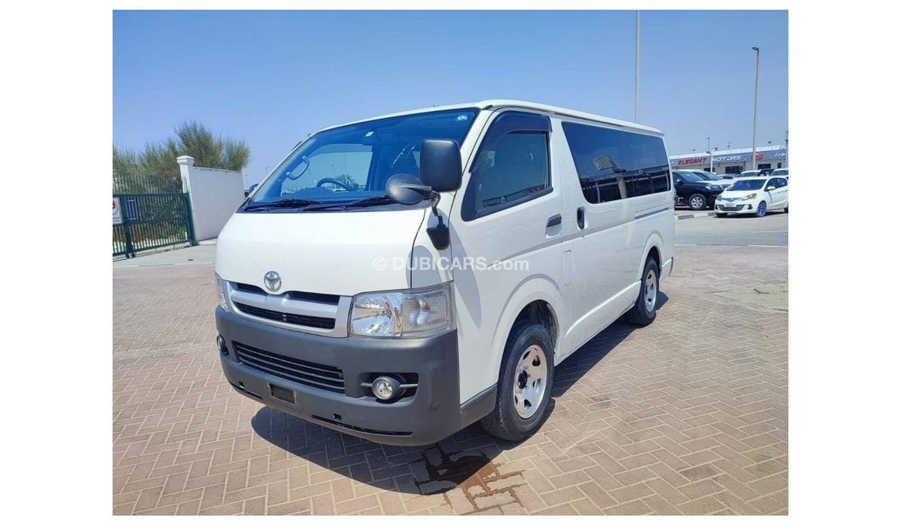 تويوتا هاياس KDH205-0015129 || TOYOTA	HIACE (VAN)	2005 || CC2400	DIESEL ||  RHD MANUAL || Export 0nly.