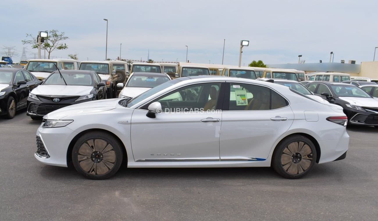 Toyota Camry Hybrid 2.5 L