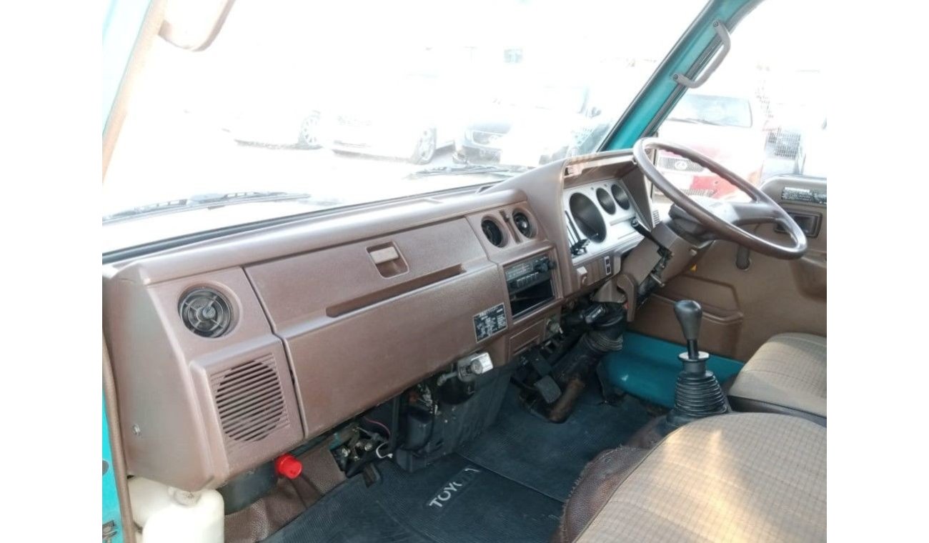 تويوتا داينا TOYOTA DYNA TRUCK RIGHT HAND DRIVE (PM 846)