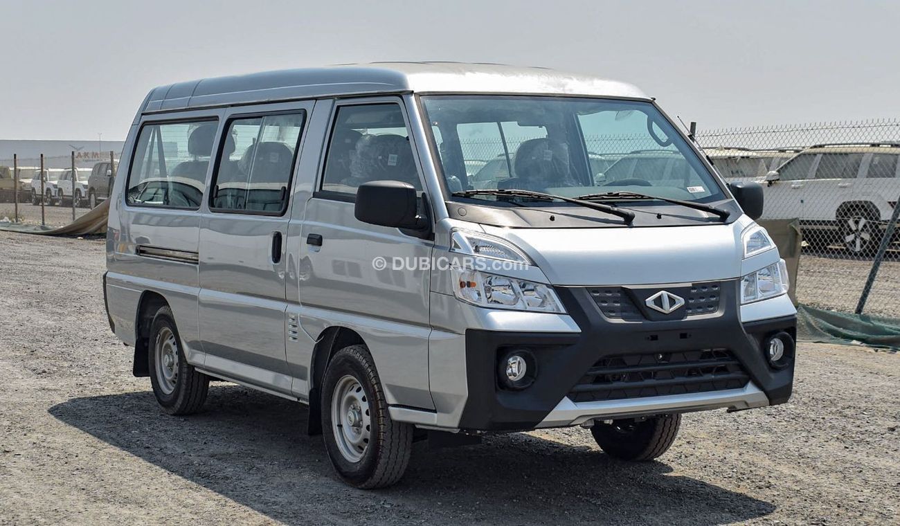 سي إم سي D 260 WINDOW VAN  8 SEATER / 2.4L