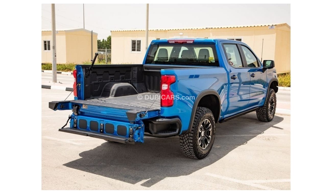 Chevrolet Silverado ZR2 / GCC / 3 years warranty . For Local Registration +5%