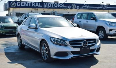 مرسيدس بنز C 220 Right hand drive Japan import 2.1 diesel auto new shape