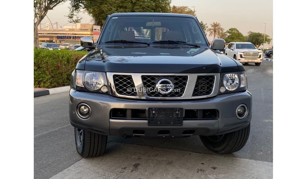 Nissan Patrol Super Safari