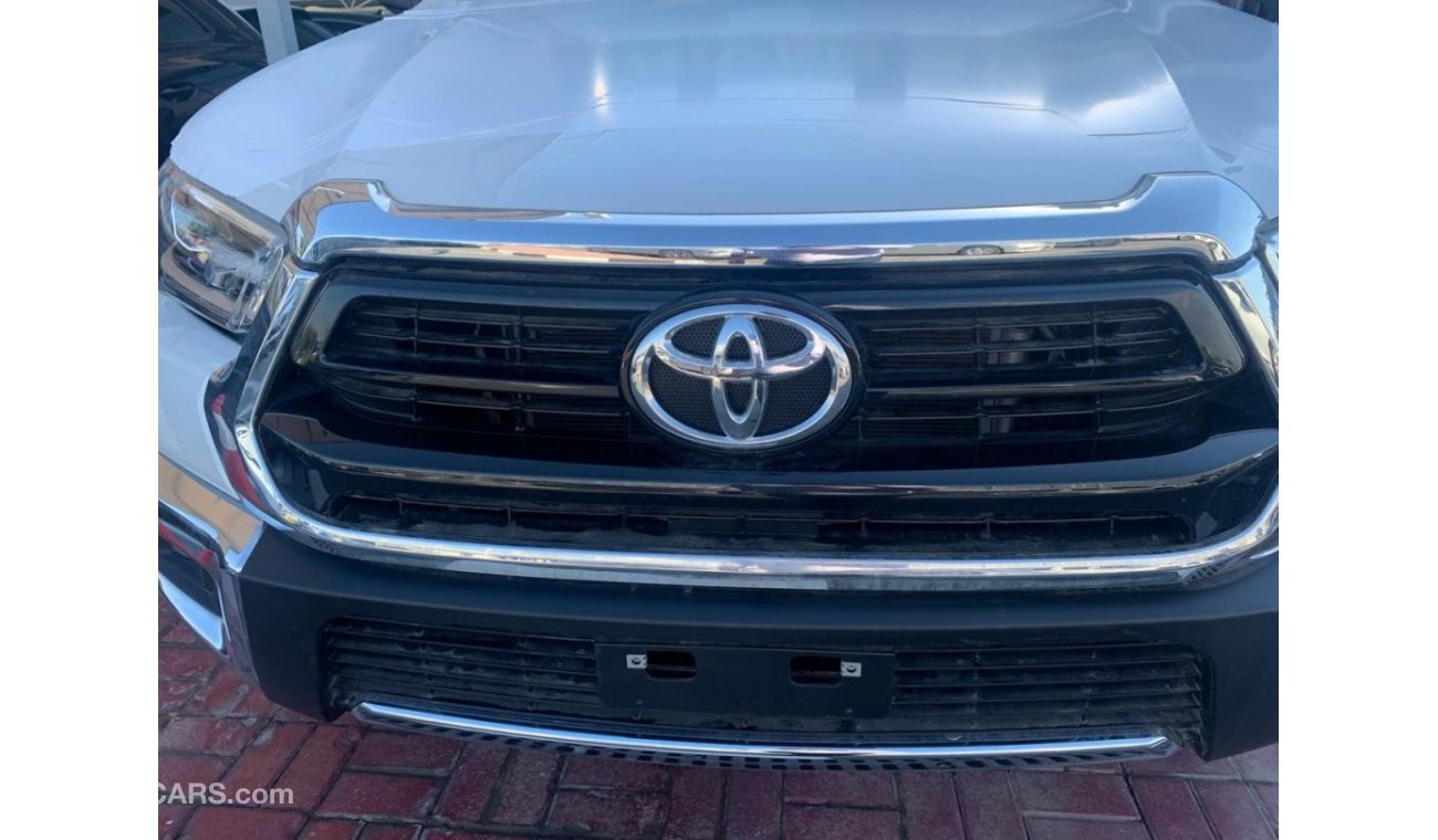 تويوتا هيلوكس TOYOTA HILUX 2.7L SGLX 2024 MODEL PETROL 4WD AUTOMATIC